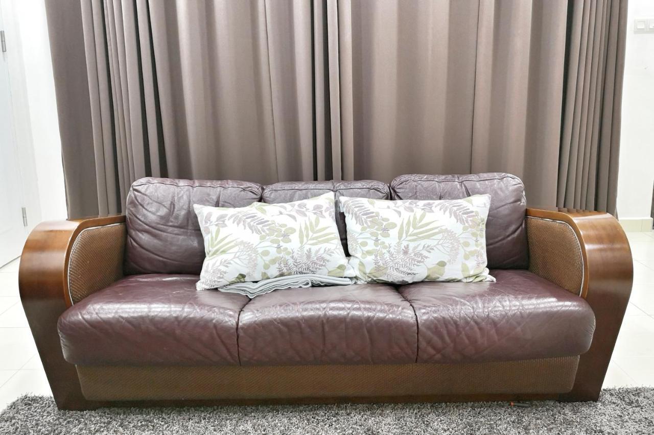 Teratak Persona Homestay. 4 Rooms Double Storey Terrace In Kuantan City. Eksteriør bilde